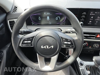 2026 Kia Seltos LX – miniatura 10
