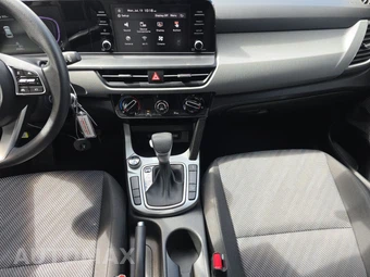 2026 Kia Seltos LX – miniatura 11