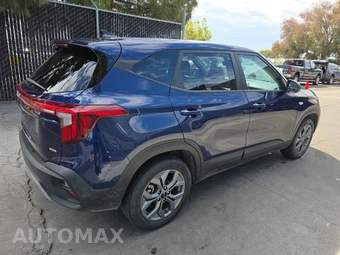 2026 Kia Seltos LX – miniatura 4
