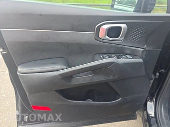 2026 Kia Sorento LX - miniatura 9
