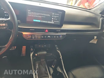 2026 Kia Sorento X-Line SX Prestige - miniatura 11