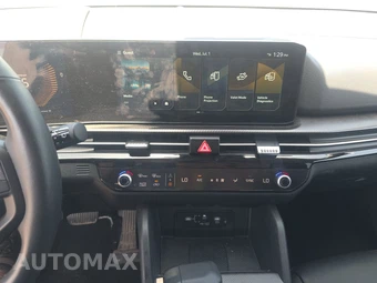 2026 Kia Sportage EX - miniatura 11