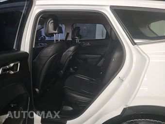 2026 Kia Sportage EX - miniatura 13