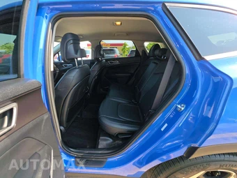 2026 Kia Sportage EX - miniatura 13