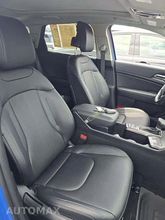 2026 Kia Sportage EX - miniatura 18