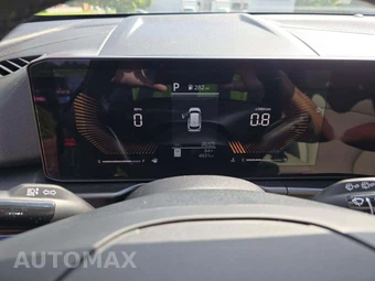 2026 Kia Sportage EX - miniatura 6
