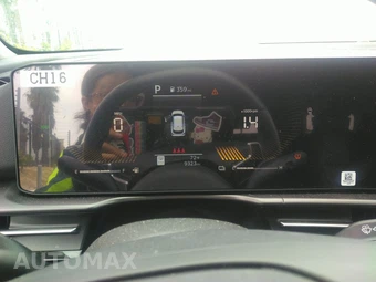 2026 Kia Sportage Hybrid EX - miniatura 26