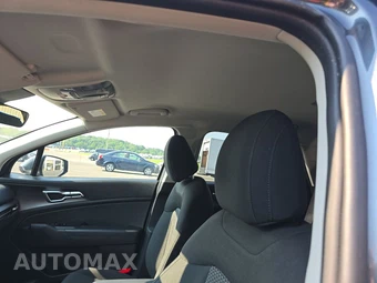 2026 Kia Sportage Hybrid LX - miniatura 18