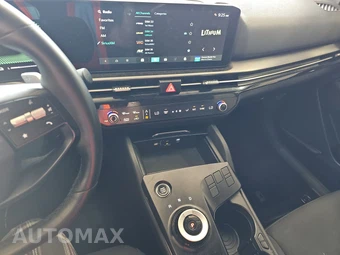 2026 Kia Sportage Hybrid LX - miniatura 11