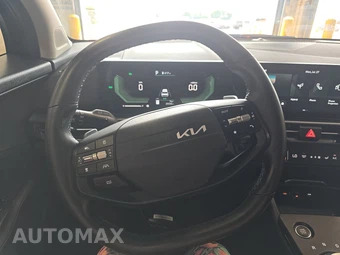 2026 Kia Sportage Hybrid LX - miniatura 10