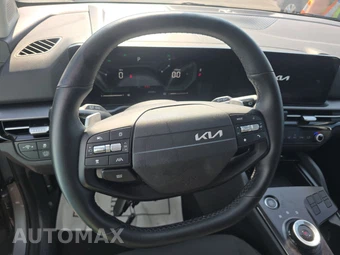 2026 Kia Sportage Hybrid LX - miniatura 10