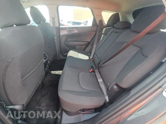 2026 Kia Sportage Hybrid LX - miniatura 13