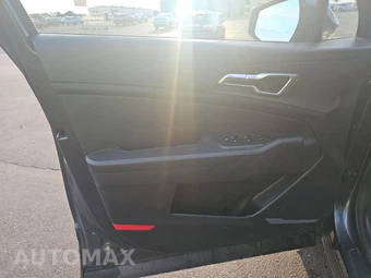 2026 Kia Sportage Hybrid LX - miniatura 9