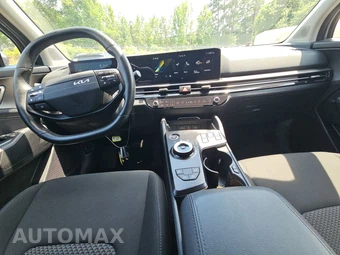 2026 Kia Sportage Hybrid LX - miniatura 11