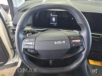 2026 Kia Sportage Hybrid LX - miniatura 10