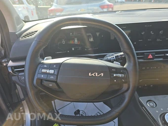 2026 Kia Sportage Hybrid LX - miniatura 10