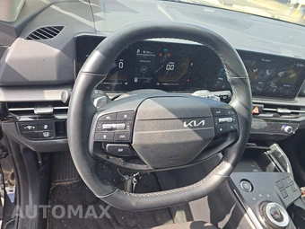 2026 Kia Sportage Hybrid LX - miniatura 10