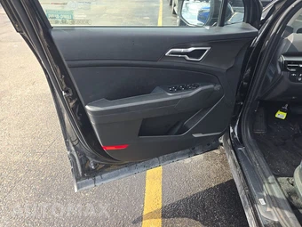 2026 Kia Sportage Hybrid LX - miniatura 9