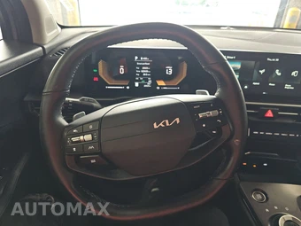 2026 Kia Sportage Hybrid LX - miniatura 10
