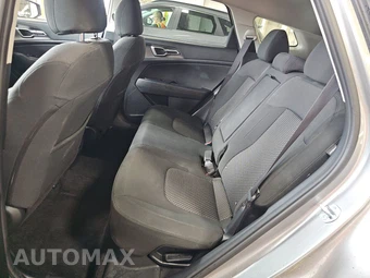 2026 Kia Sportage Hybrid LX - miniatura 13
