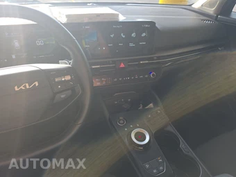 2026 Kia Sportage Hybrid S - miniatura 11