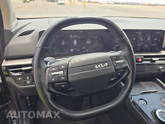 2026 Kia Sportage Hybrid S - miniatura 10