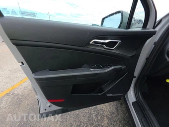 2026 Kia Sportage Hybrid S - miniatura 9