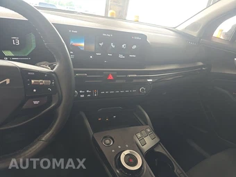 2026 Kia Sportage Hybrid S - miniatura 11