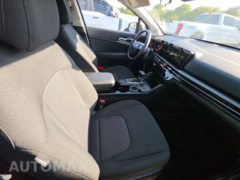 2026 Kia Sportage LX - miniatura 8