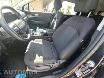 2026 Kia Sportage LX - miniatura 3