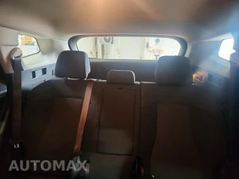 2026 Kia Sportage LX - miniatura 10