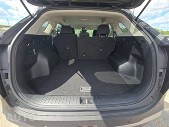 2026 Kia Sportage LX - miniatura 16