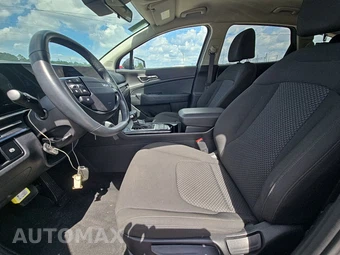 2026 Kia Sportage LX - miniatura 7