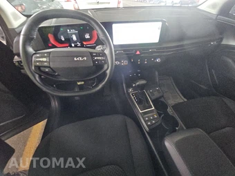 2026 Kia Sportage LX - miniatura 11