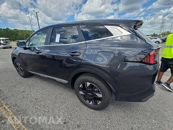 2026 Kia Sportage LX - miniatura 6