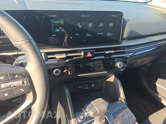 2026 Kia Sportage LX - miniatura 11