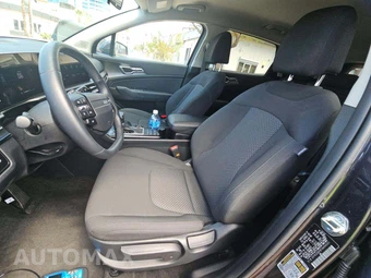 2026 Kia Sportage LX - miniatura 3