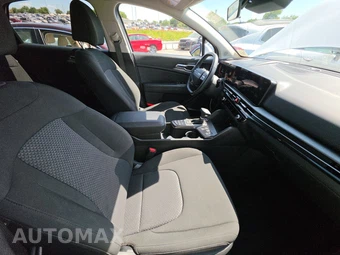 2026 Kia Sportage LX - miniatura 8