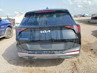 2026 Kia Sportage LX - miniatura 6