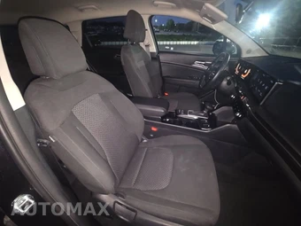 2026 Kia Sportage LX - miniatura 8