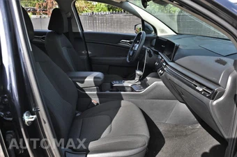 2026 Kia Sportage LX - miniatura 13