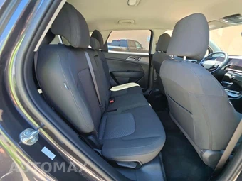 2026 Kia Sportage LX - miniatura 13
