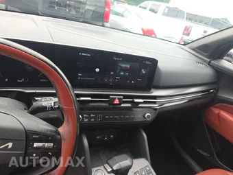 2026 Kia Sportage SX-Prestige - miniatura 11