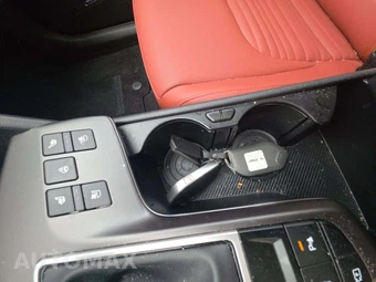 2026 Kia Sportage SX-Prestige - miniatura 8