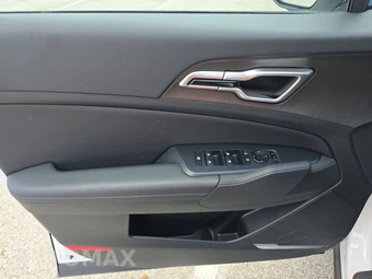 2026 Kia Sportage X-Line - miniatura 9