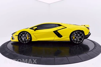 2026 Lamborghini Revuelto - miniatura 12