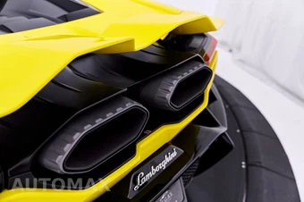 2026 Lamborghini Revuelto - miniatura 33