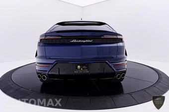 2026 Lamborghini Urus SE - miniatura 13