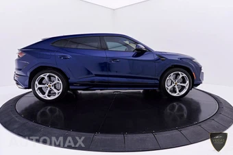 2026 Lamborghini Urus SE - miniatura 15