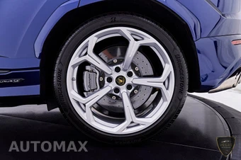 2026 Lamborghini Urus SE - miniatura 31